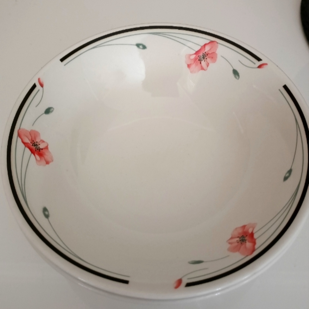 VTG - 2 Johnson Brothers Summerfields Soup / Cereal Bowls Replacement